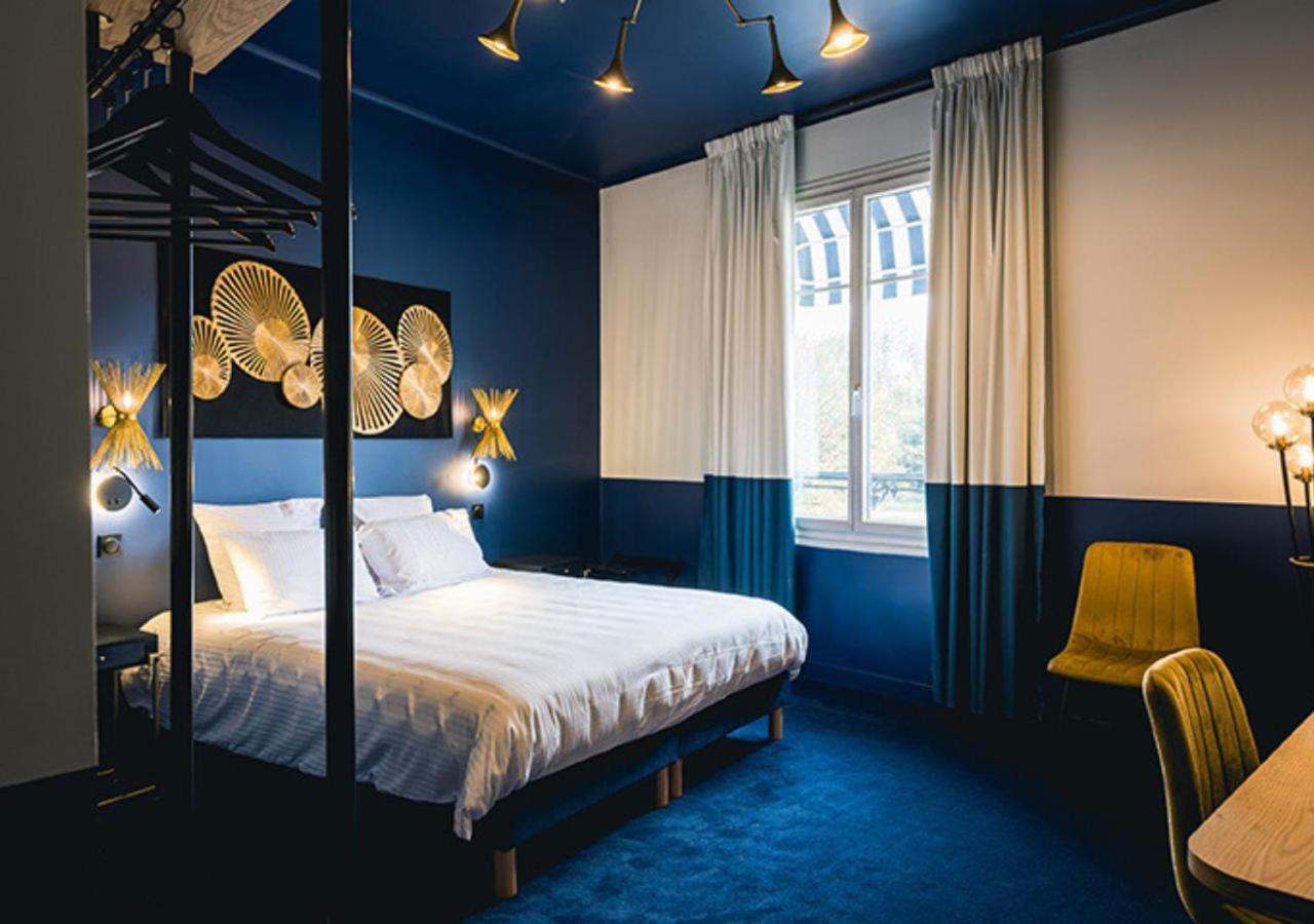 Hotel Saintchristophe Houdan Luaran gambar